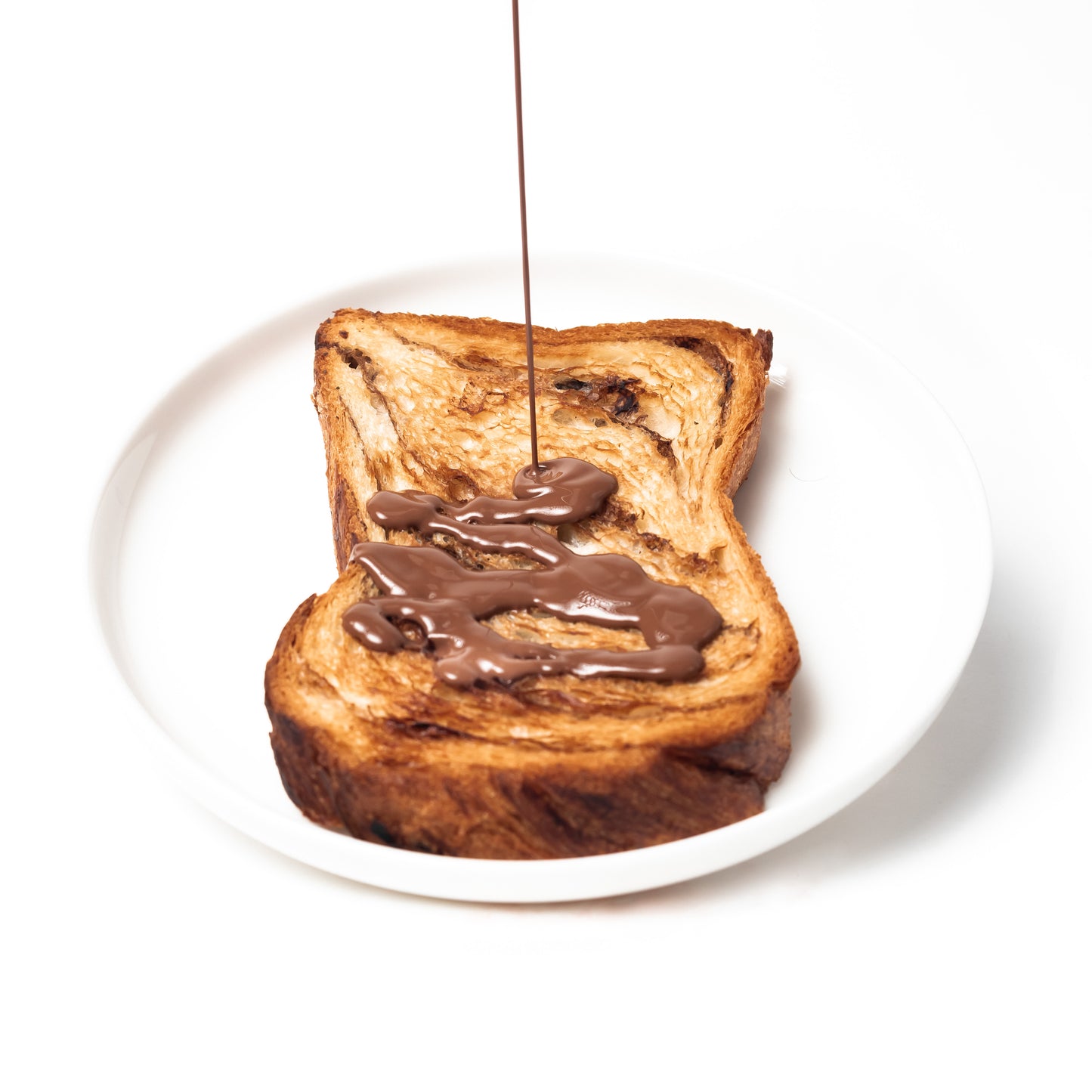 Chocolate & Nuts Babka بابكا الشوكولاتة